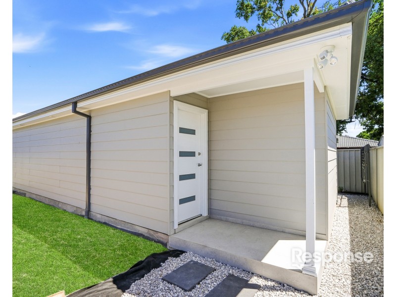 15a Rotorua Road, St Clair NSW 2759