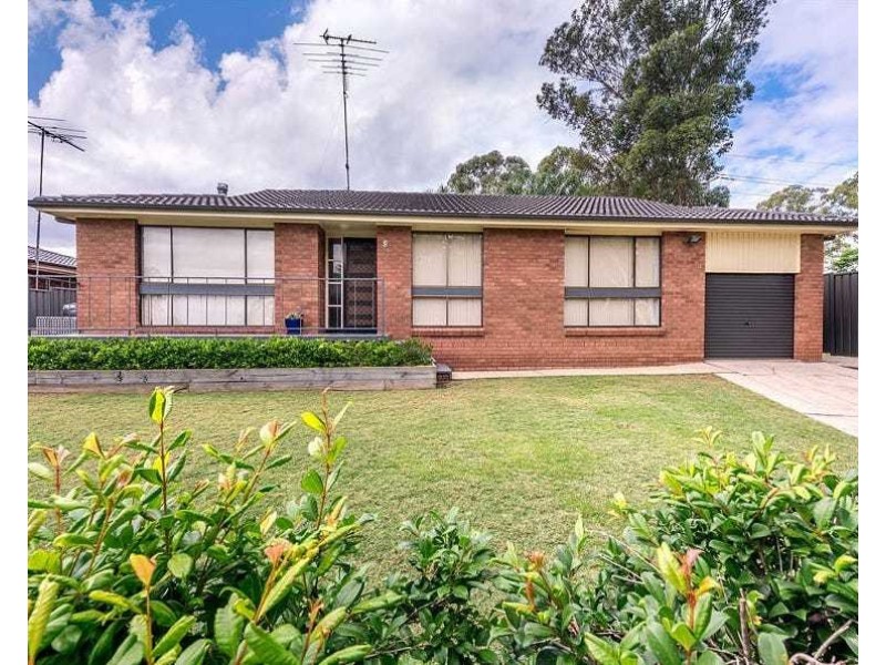 9 Ravenglass Place, Cranebrook NSW 2749