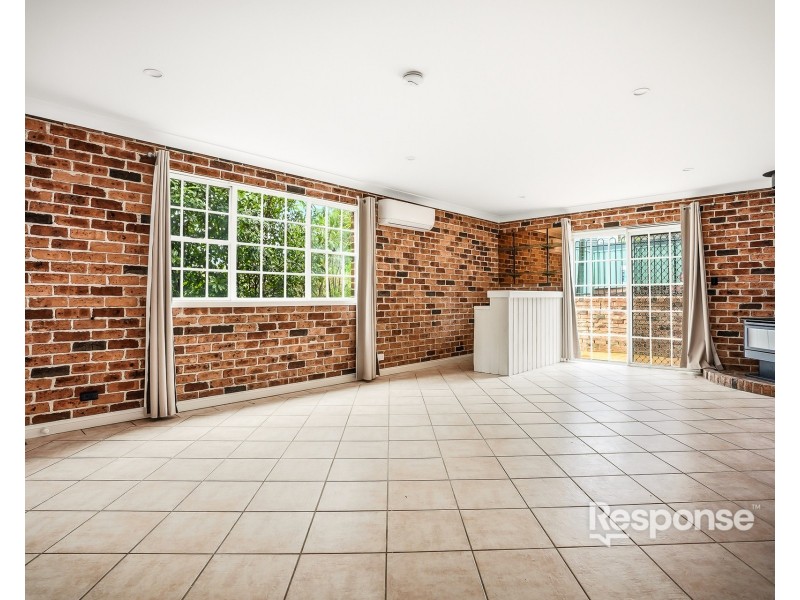 37 Currawong Crescent, Leonay NSW 2750