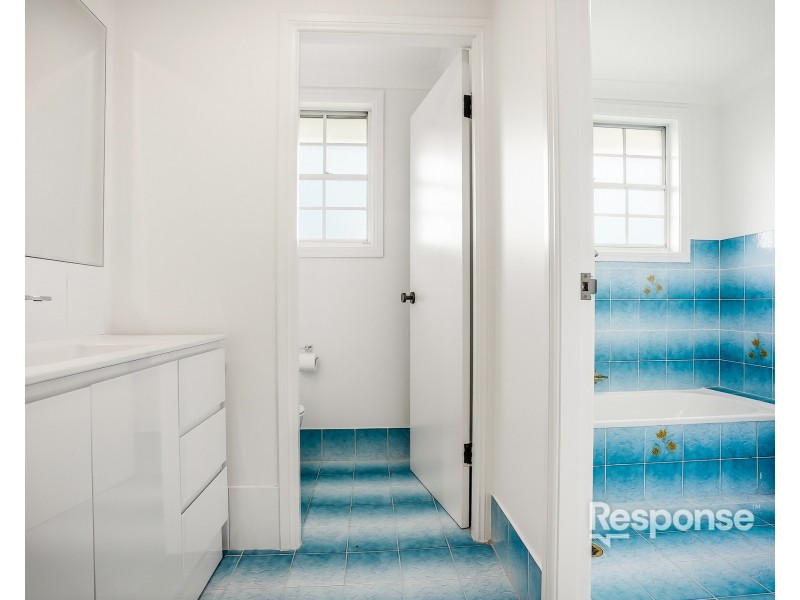 37 Currawong Crescent, Leonay NSW 2750