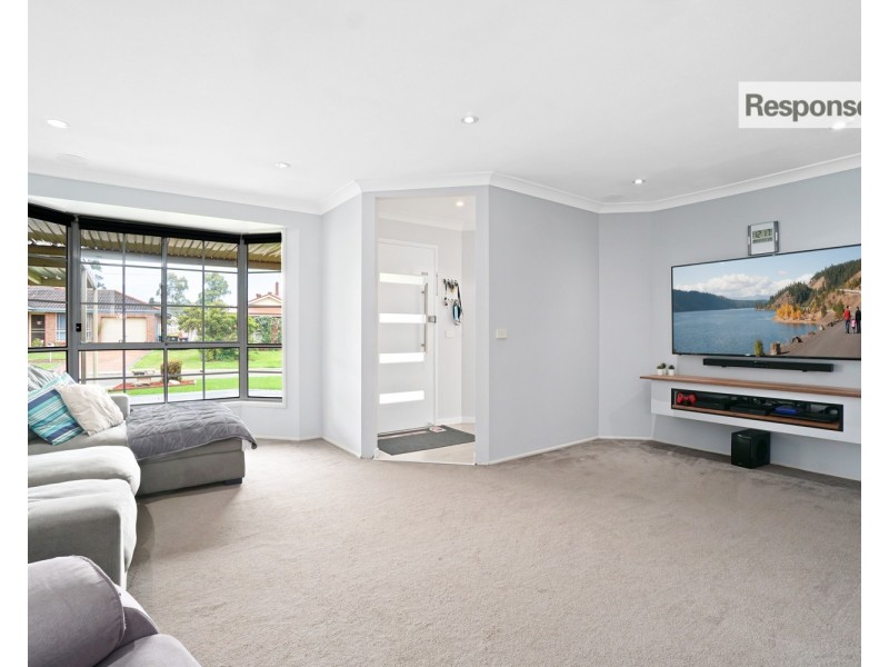 5 Linara Circuit, Glenmore Park NSW 2745