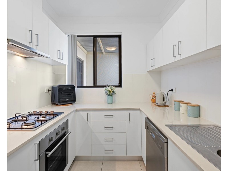 26/14 Henry Street, Penrith NSW 2750