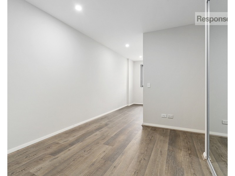 306/240-250 Great Western Highway, Kingswood NSW 2747