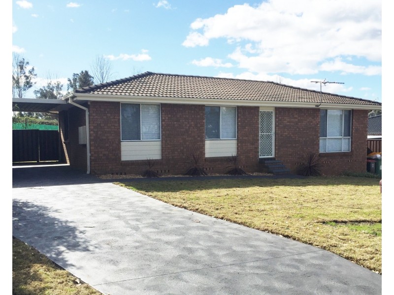 21 Warburton Crescent, Werrington County NSW 2747
