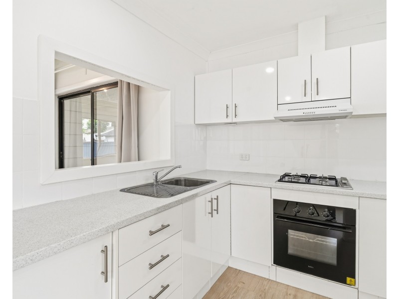 13 Gasmata Crescent, Whalan NSW 2770