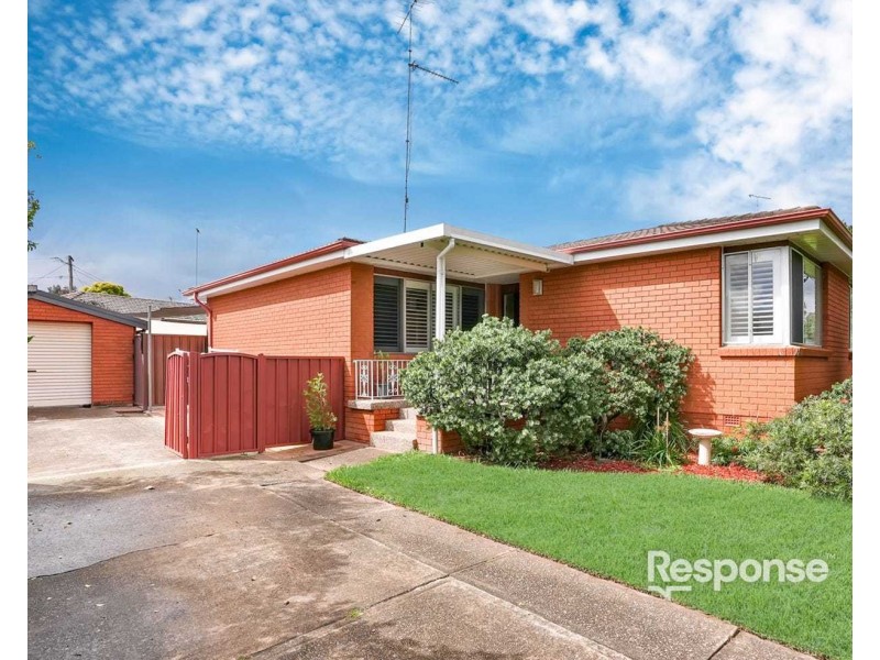 15 Aston Avenue, South Penrith NSW 2750