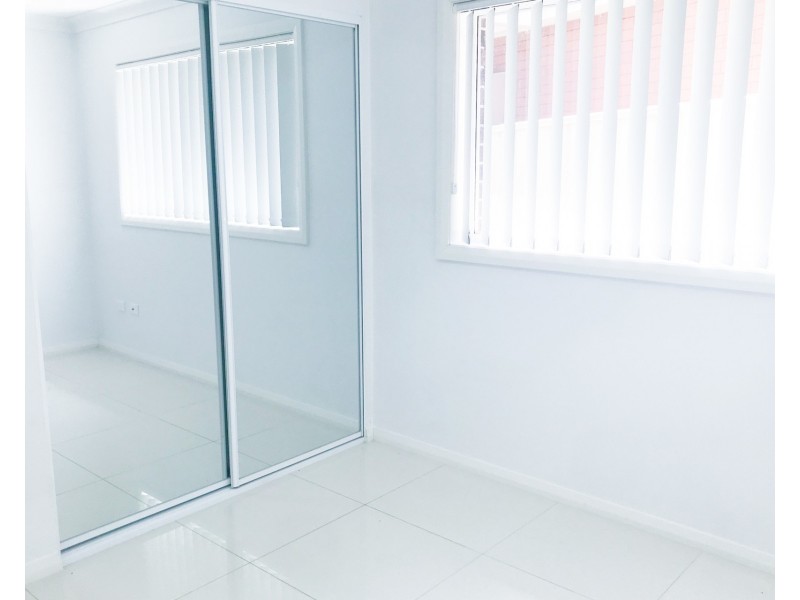 4A Campton Avenue, Cambridge Park NSW 2747