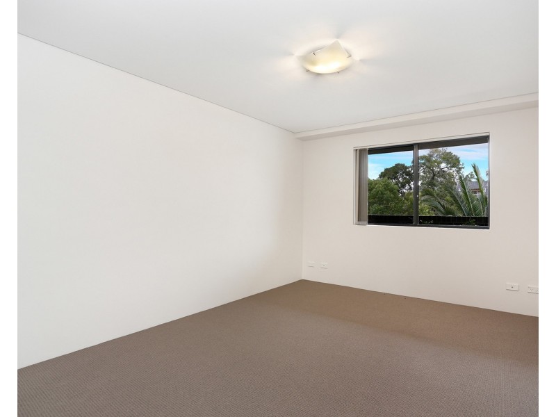 12/31 King Street, Penrith NSW 2750