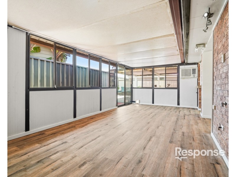 25 Madigan Drive, Werrington County NSW 2747