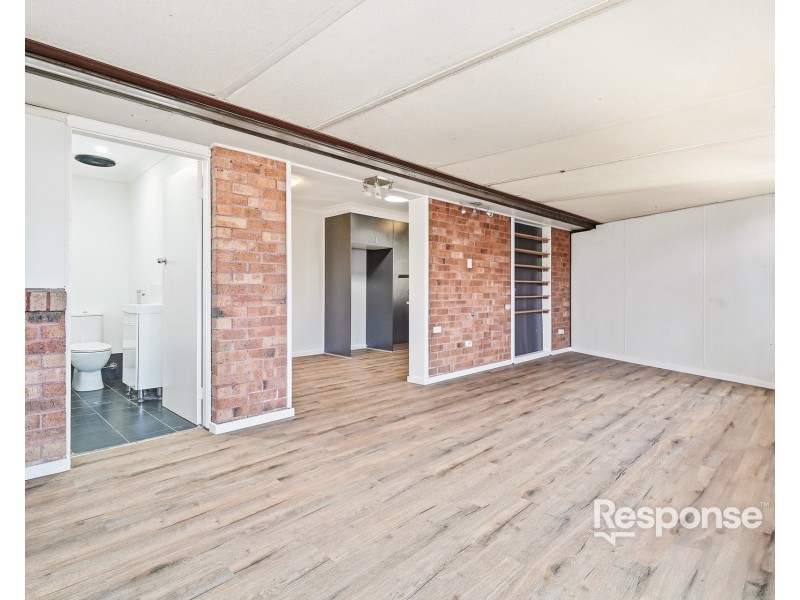 25 Madigan Drive, Werrington County NSW 2747