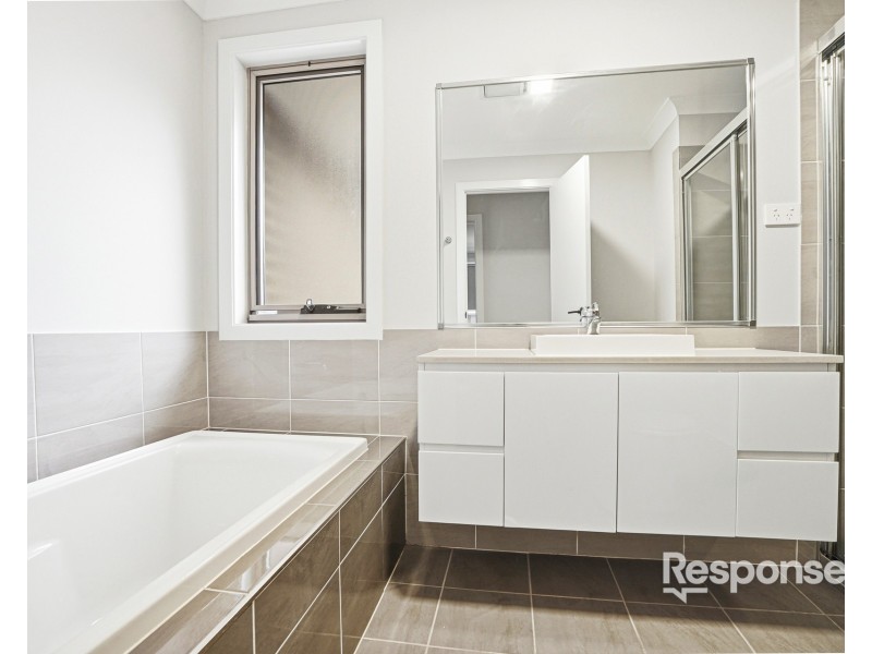 31 Breyley Road, Cambridge Park NSW 2747