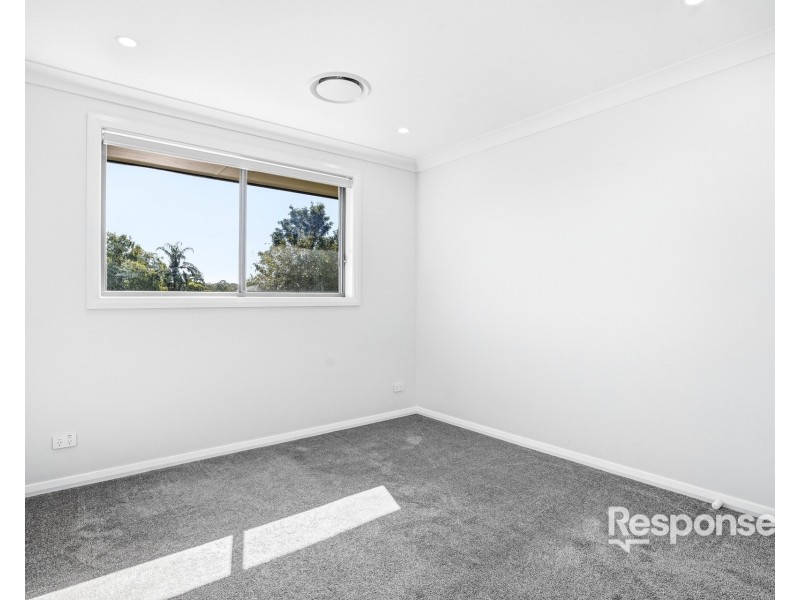 5 Pioneer Grove, Werrington Downs NSW 2747