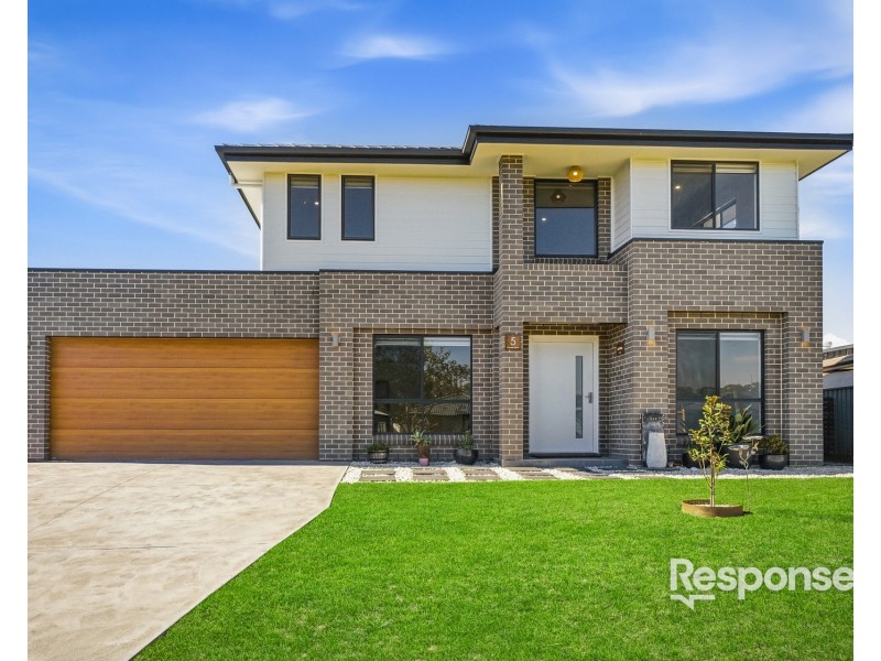 5 Pioneer Grove, Werrington Downs NSW 2747