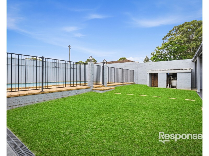 16 Devon Road, Cambridge Park NSW 2747