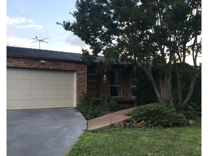 37 Charles Sturt Drive, Werrington County NSW 2747