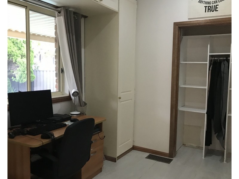 37 Charles Sturt Drive, Werrington County NSW 2747