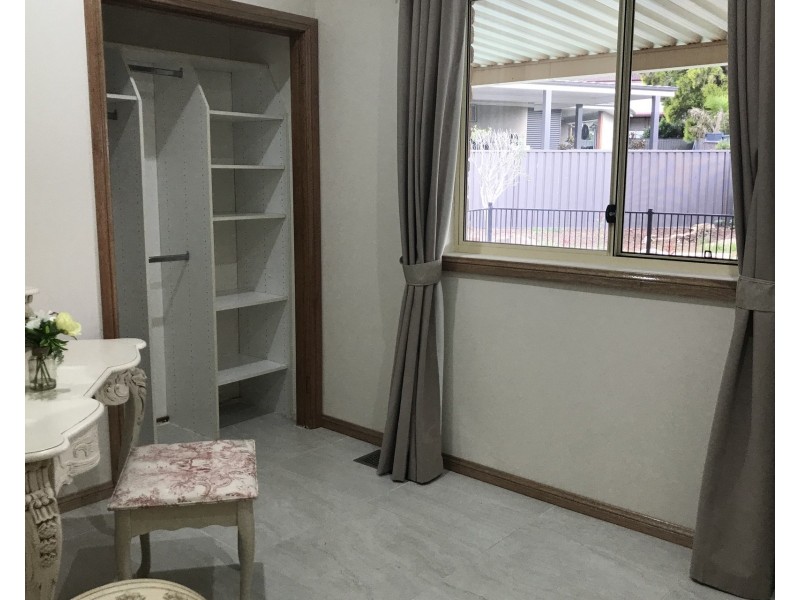 37 Charles Sturt Drive, Werrington County NSW 2747