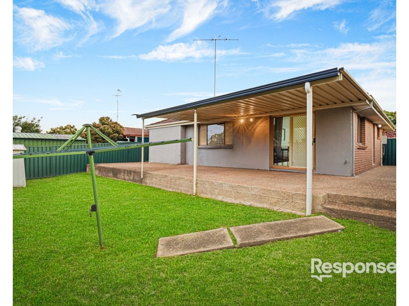 6 Goldmark Crescent, Cranebrook NSW 2749