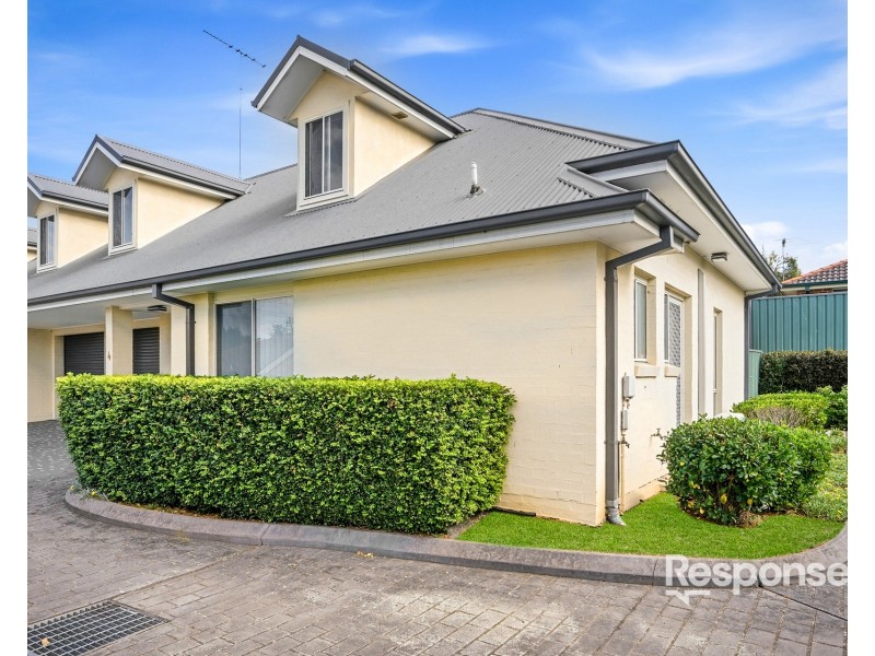 4/65 Jamison Road, Kingswood NSW 2747