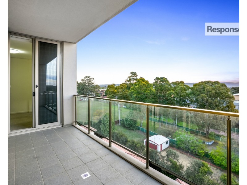 D707/48-56 Derby Street, Kingswood NSW 2747