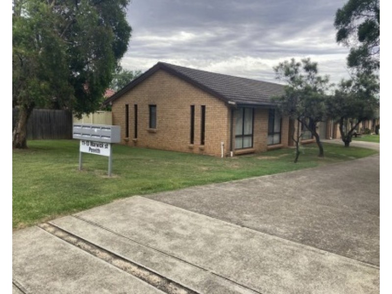 1/11-13 Warwick Street, Penrith NSW 2750