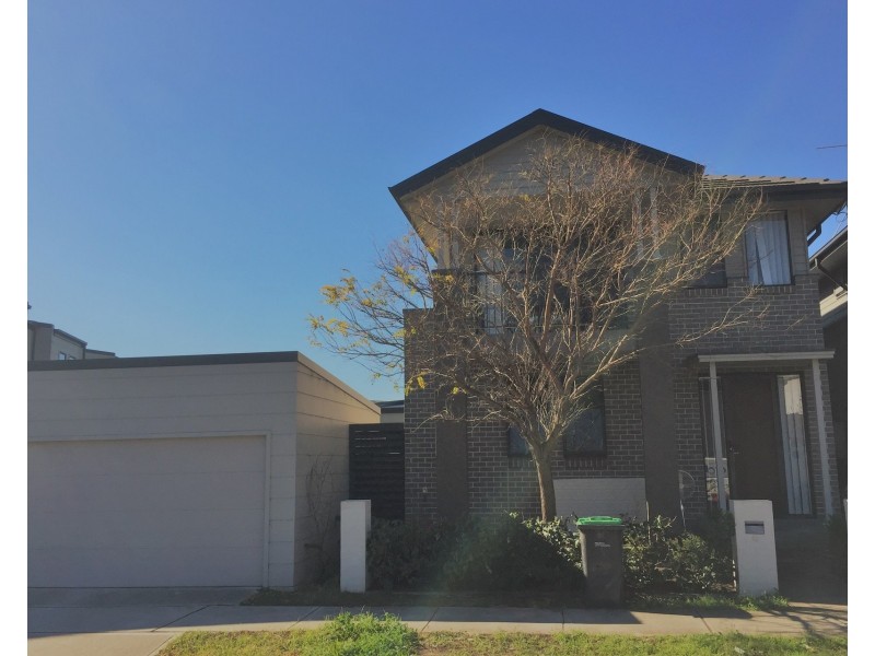 4 William Hart Crescent, Penrith NSW 2750