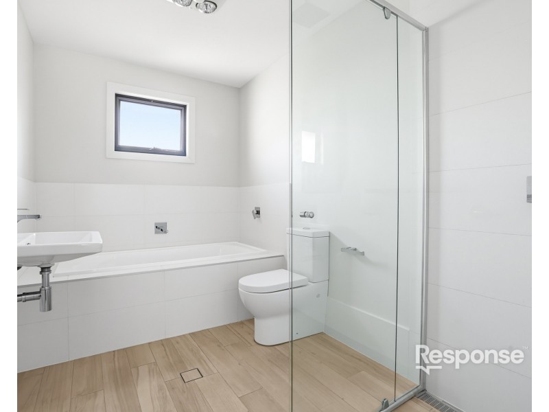 4 William Hart Crescent, Penrith NSW 2750