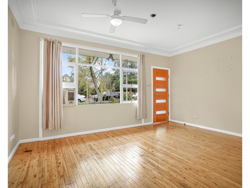 25 Stafford Street, Kingswood NSW 2747