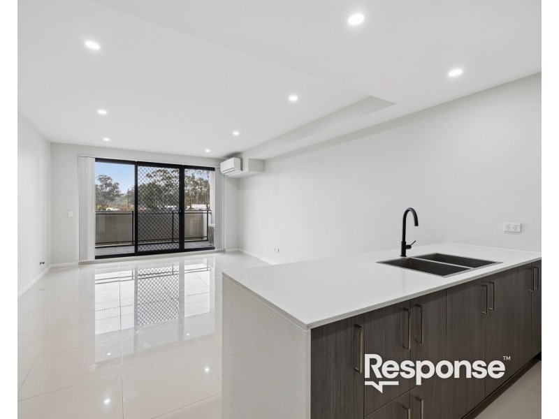 306/240-250B Great Western Highway, Kingswood NSW 2747