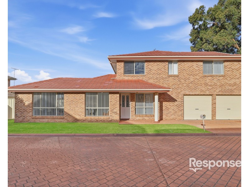 21/103-111 The Lakes Drive, Glenmore Park NSW 2745
