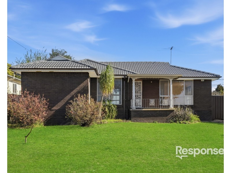 97 College Street, Cambridge Park NSW 2747
