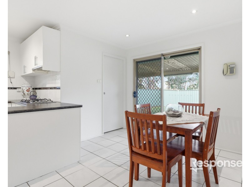 8 Beethoven Place, Cranebrook NSW 2749
