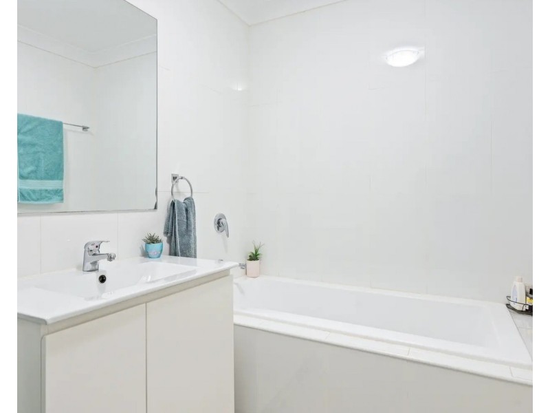 26/14 Henry Street, Penrith NSW 2750