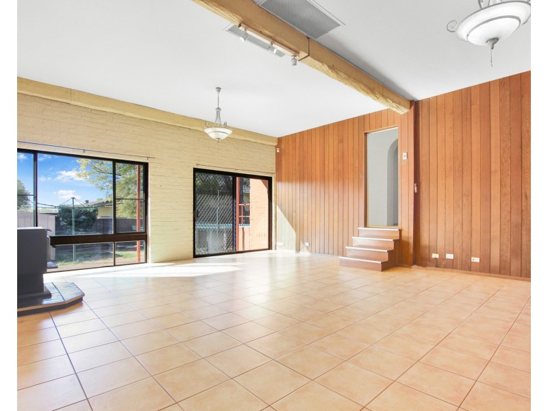 16 Mirrabooka Circuit, Emu Heights NSW 2750