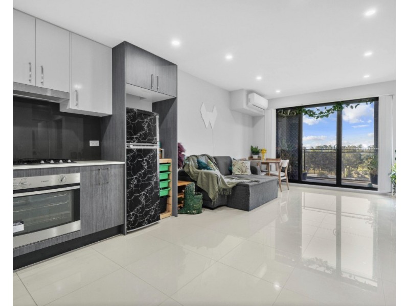803/240-250 Great Western Highway, Kingswood NSW 2747