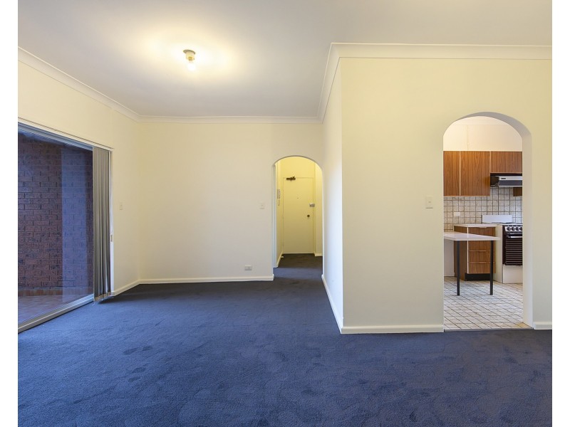 4/9-13 Rodgers Street, Kingswood NSW 2747