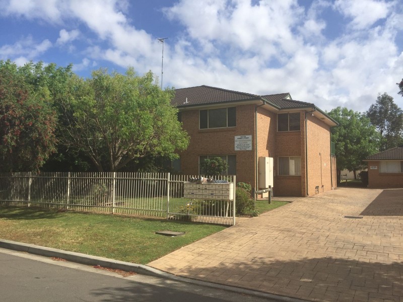 1/105-109 Albert Street, Werrington NSW 2747