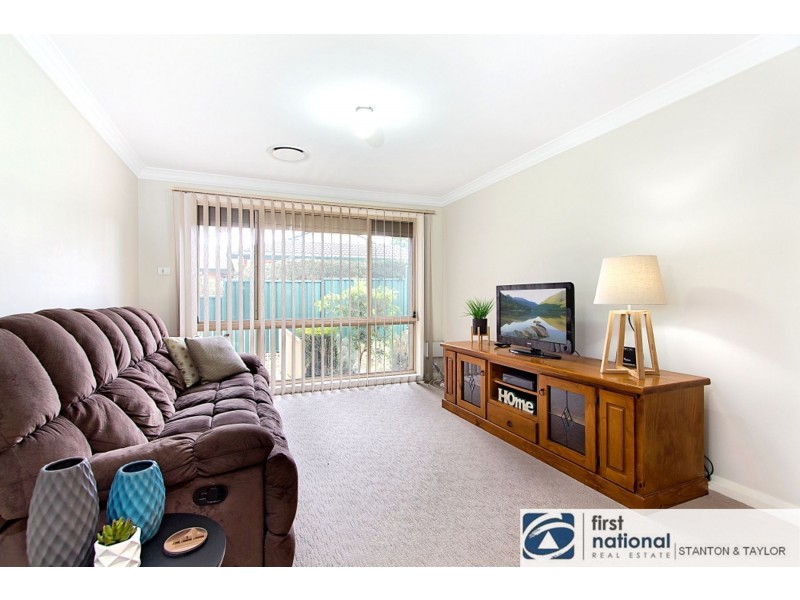 4 Barry Coe Place, Cranebrook NSW 2749