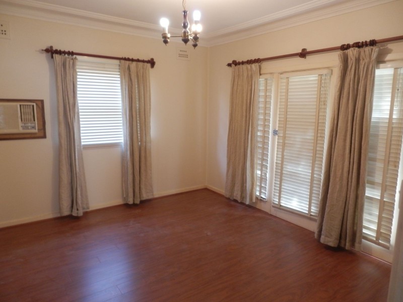 14 Rodgers Street, Kingswood NSW 2747