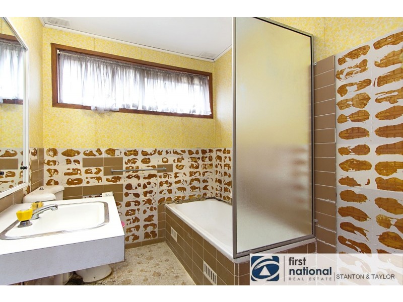 23 Racecourse Road, South Penrith NSW 2750