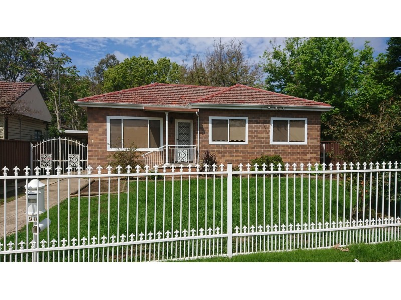 90 Victoria Street, Kingswood NSW 2747