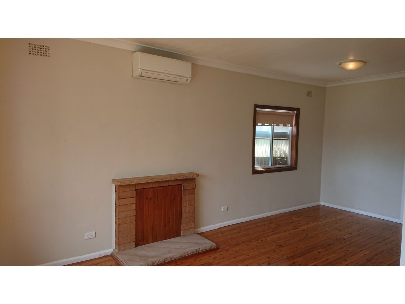 90 Victoria Street, Kingswood NSW 2747