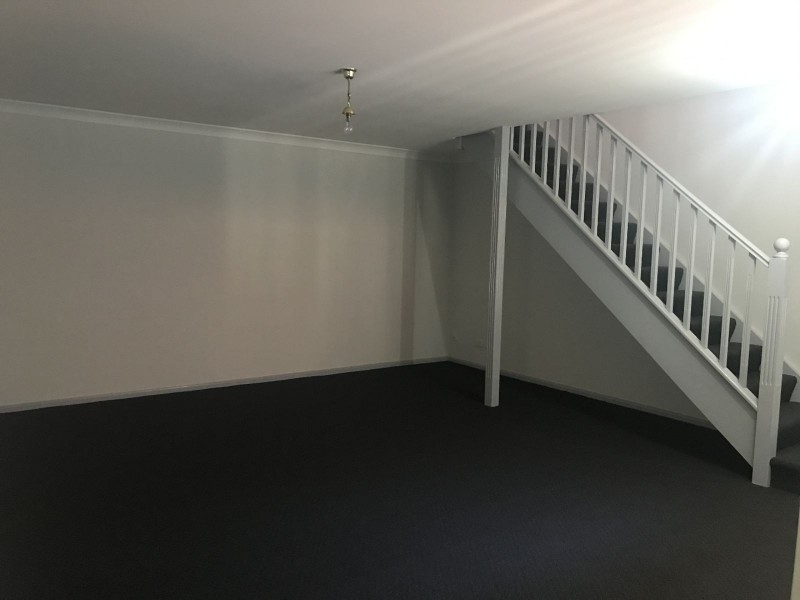 9/42 Mulgoa Road, Penrith NSW 2750