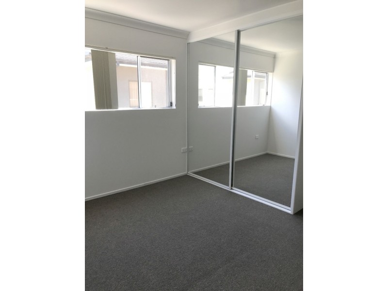 6/11 Regentville Road, Jamisontown NSW 2750