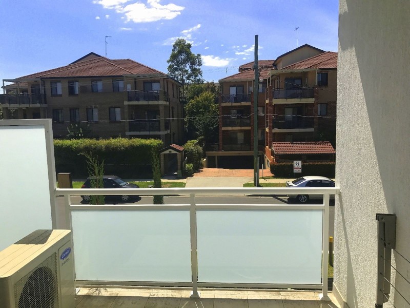 6/11 Regentville Road, Jamisontown NSW 2750