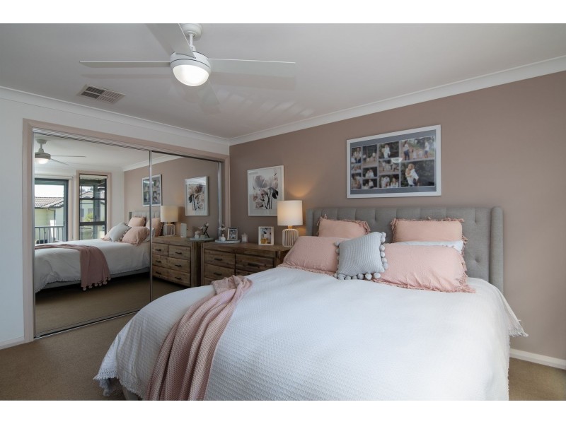 2/10 Barrett Place, Cranebrook NSW 2749