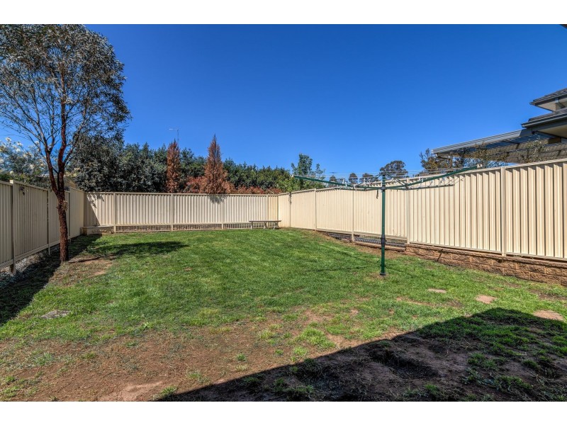 2/10 Barrett Place, Cranebrook NSW 2749