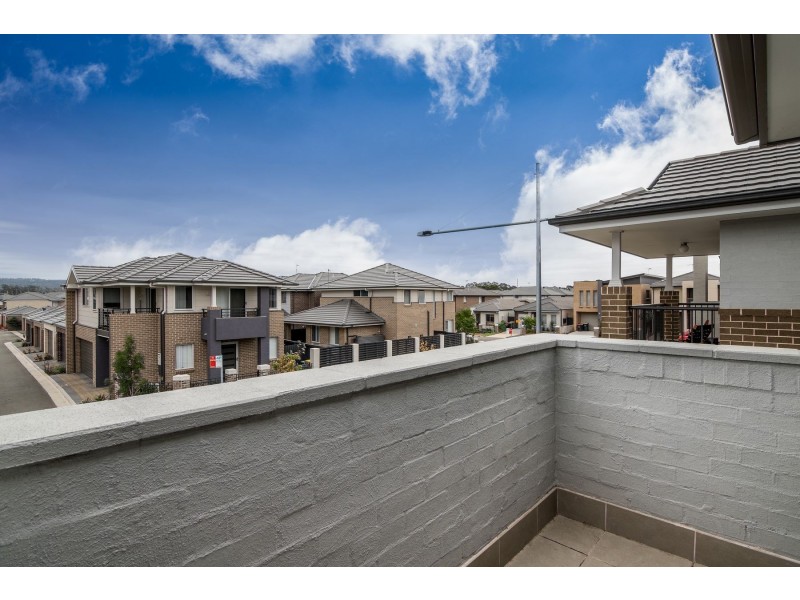 8 Bristol Street, Penrith NSW 2750