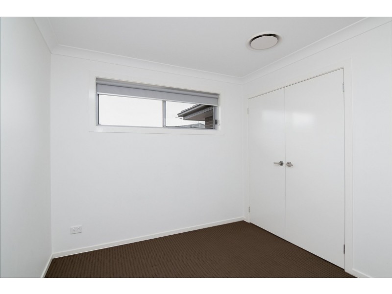 8 Bristol Street, Penrith NSW 2750