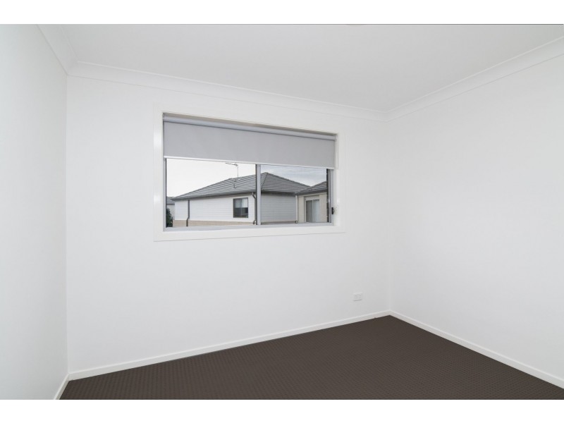 8 Bristol Street, Penrith NSW 2750